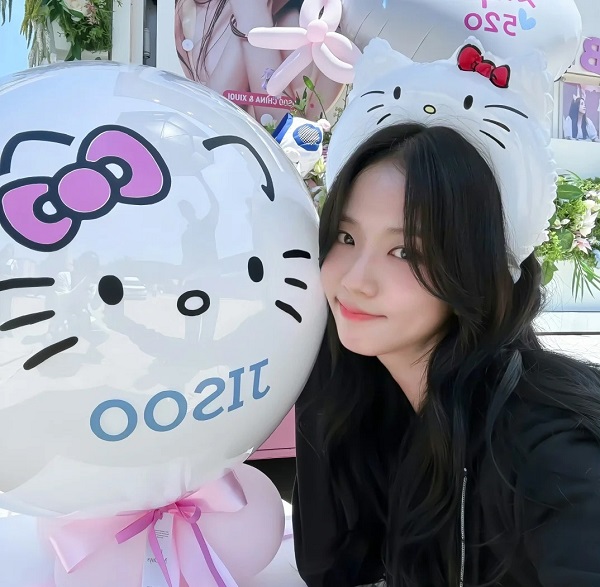 ảnh jisoo cute 15