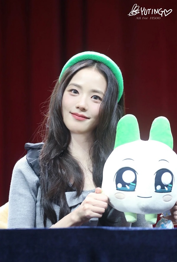 ảnh jisoo cute 2