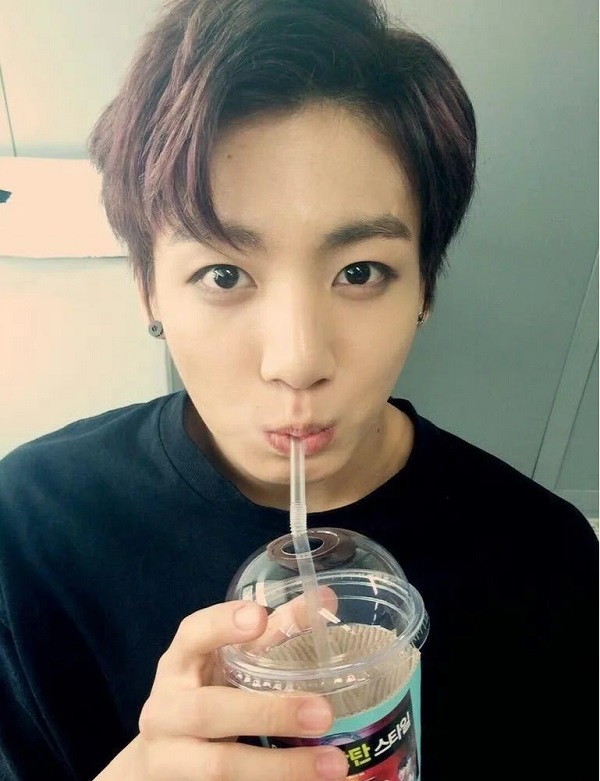 ảnh jungkook cute 24