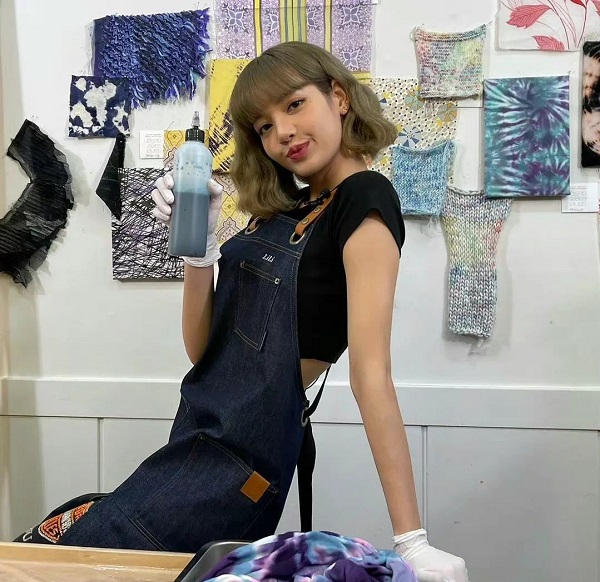 ảnh lisa cute 18