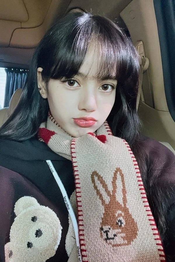 ảnh lisa cute 34