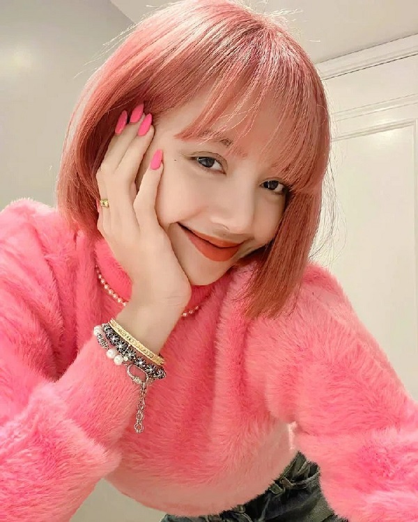 ảnh lisa cute 38