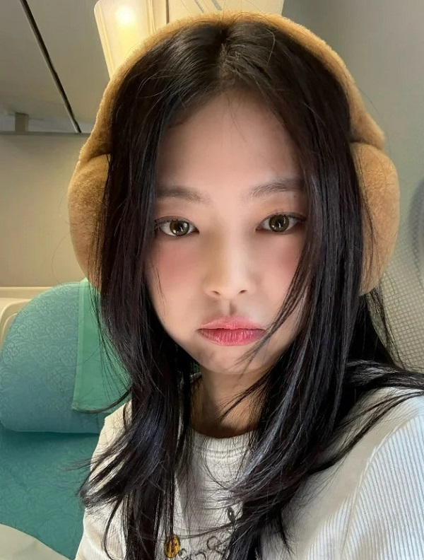 hình ảnh jennie cute