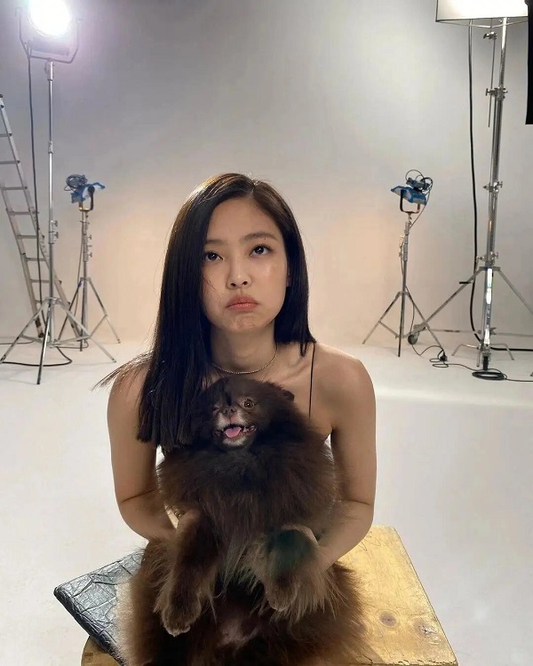 jennie cute 9