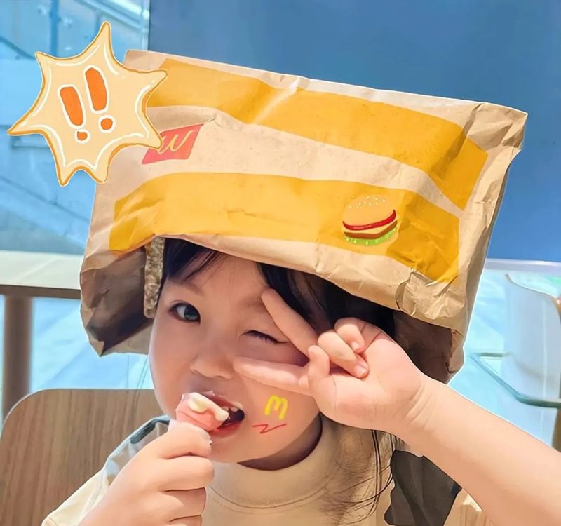 ảnh bé gái đáng yêu 16