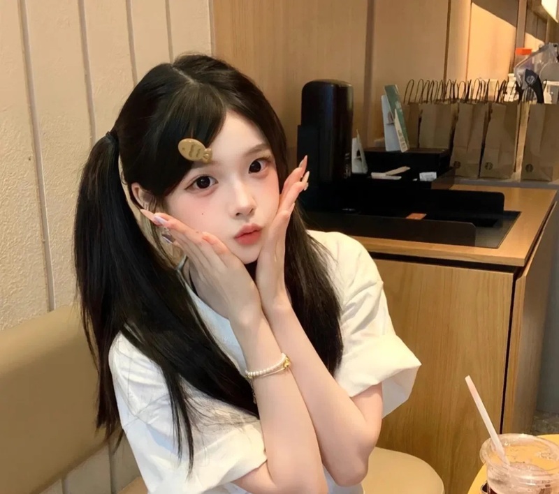 ảnh bé gái đáng yêu 25
