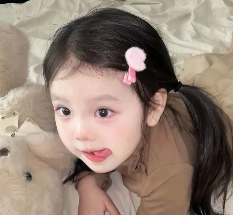 ảnh bé gái đáng yêu 8