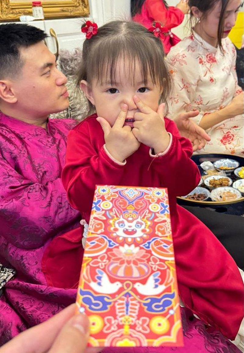ảnh bé pam cute 23