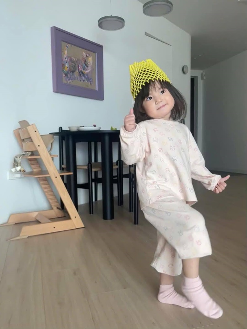 ảnh bé pam cute 33