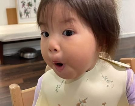 109+ ảnh bé pam cute “gây bão” trên facebook & instagram