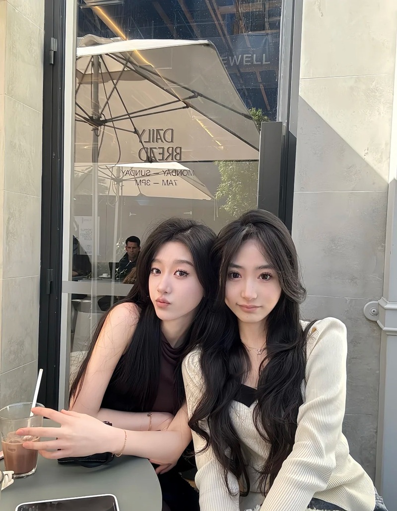 hình ảnh đôi bạn thân nữ cute 