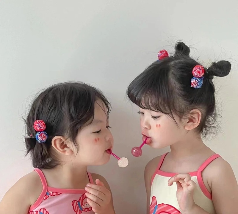 hình ảnh đôi bạn thân nữ cute 2