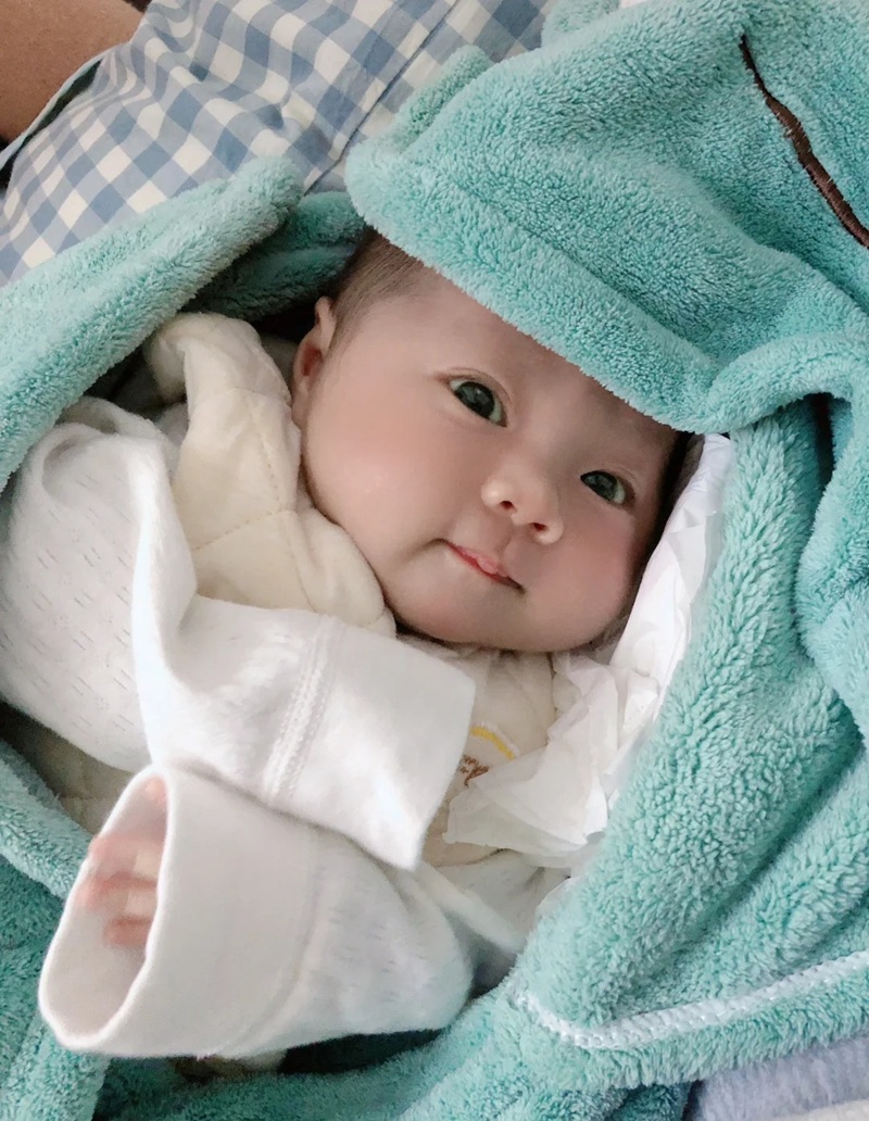 hình ảnh em bé dễ thương 4 
