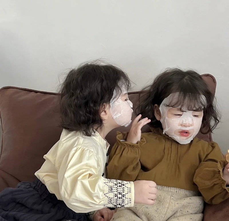 hình ảnh hai chị em cute 20