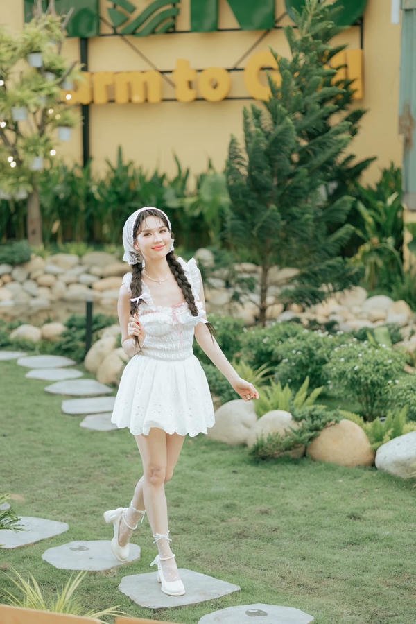 Ngọc trinh Bikini