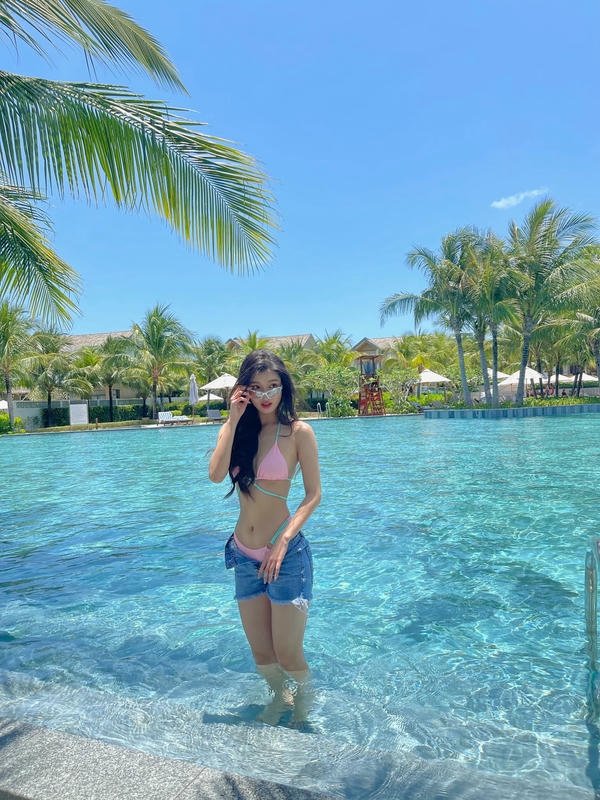 á hậu phương nhi bikini (1)