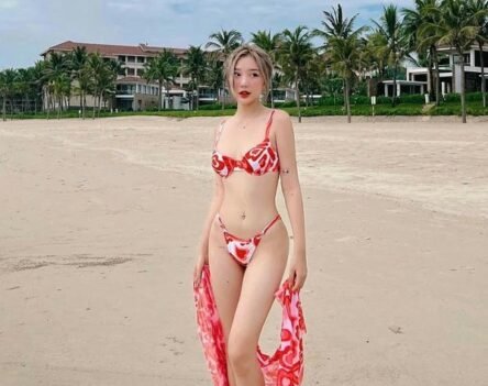 Chiêm ngưỡng 77+ ảnh bikini 2 mảnh đẹp, gợi cảm và hot trend nhất 2025