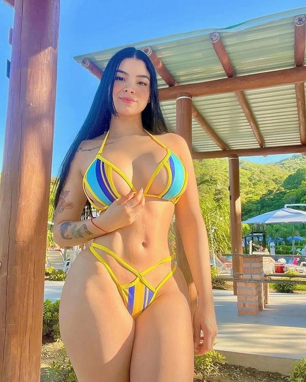 bikini siêu nhỏ và mỏng xuyên thấu (6)