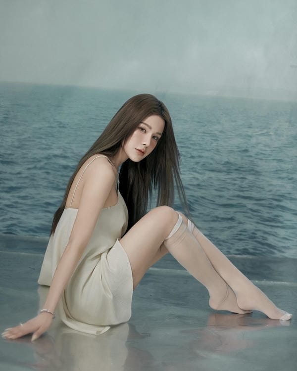 Diệp Lâm Anh sexy 13