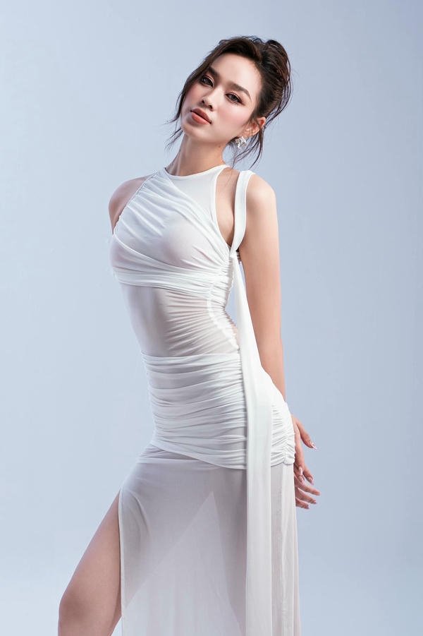 đỗ thị hà sexy (4)