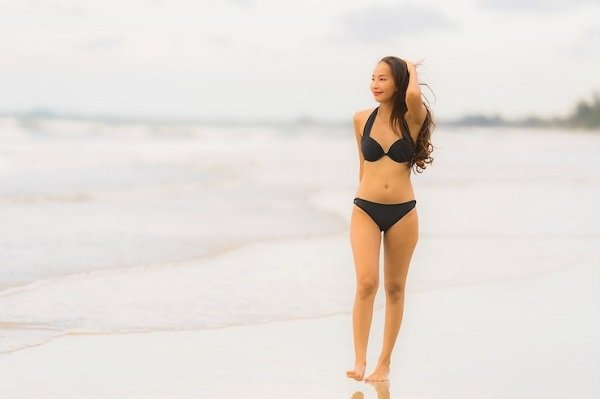 gái mỹ mặc bikini (26)