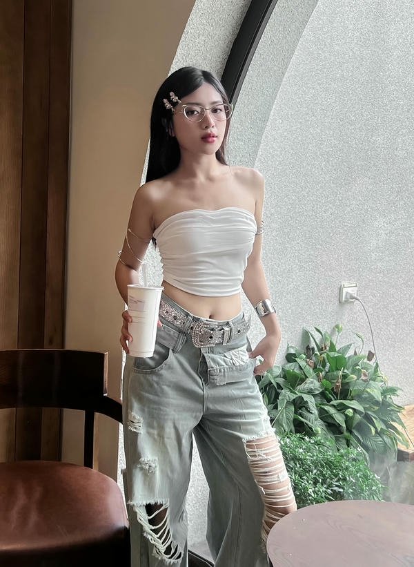 hạ nhiên sexy (1)