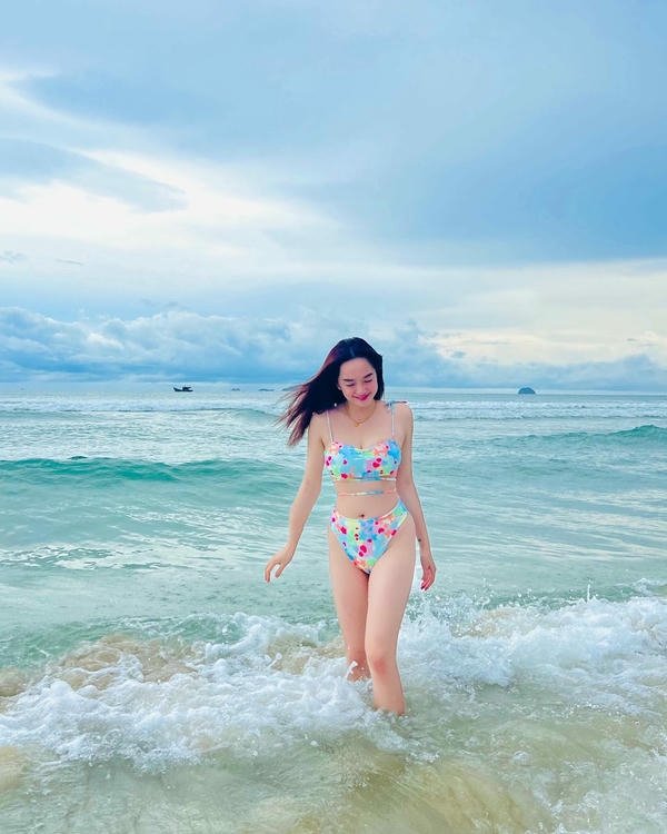 kaity nguyễn bikini (12)