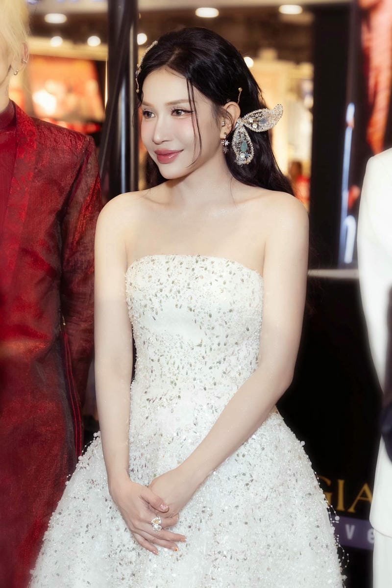 Khả như sexy 3