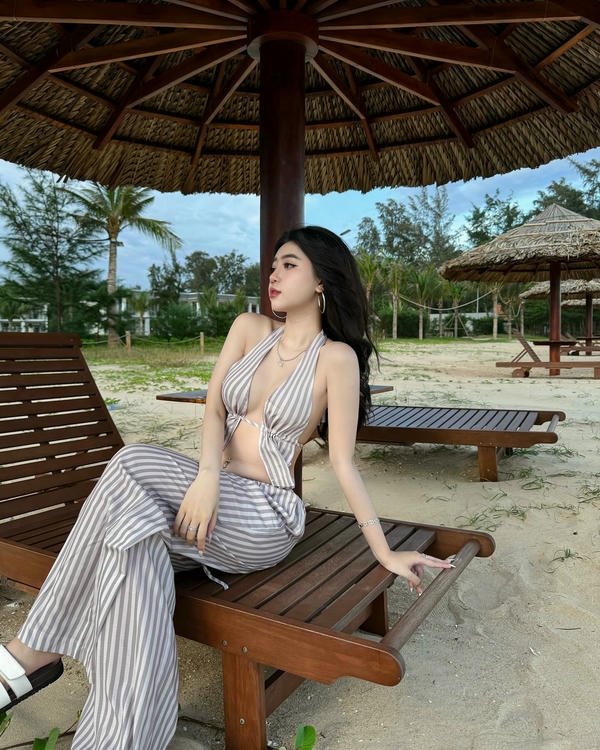 lê kim loan sexy (11)