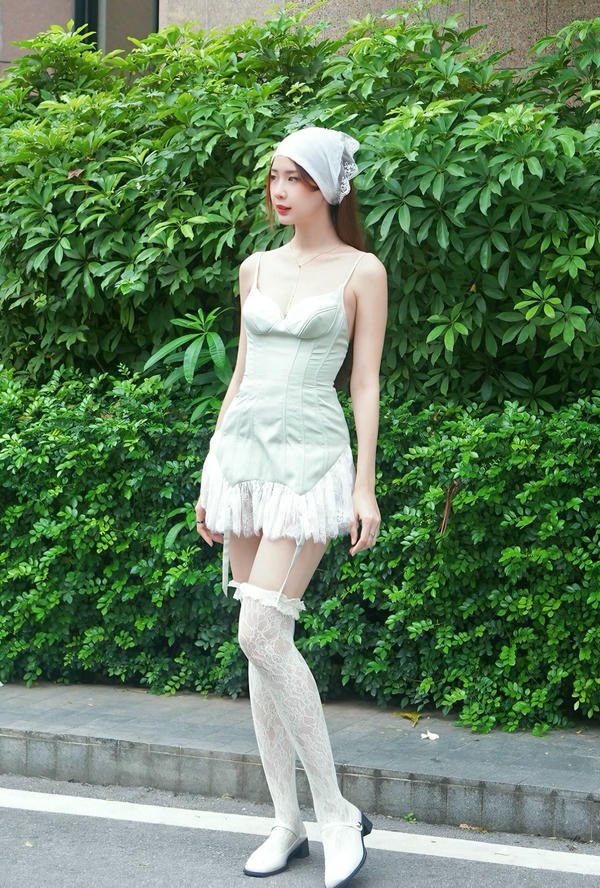 lê nguyễn bảo ngọc sexy (17)