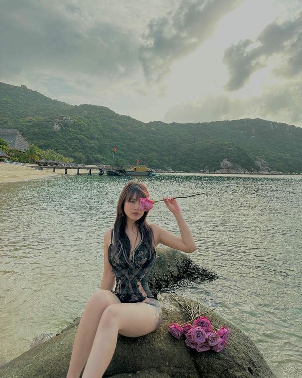 linh miu bikini (3)