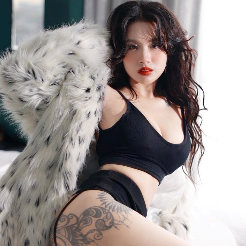 linh miu sexy (8)