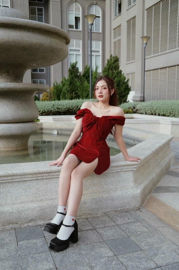 mc phương thảo sexy (11)