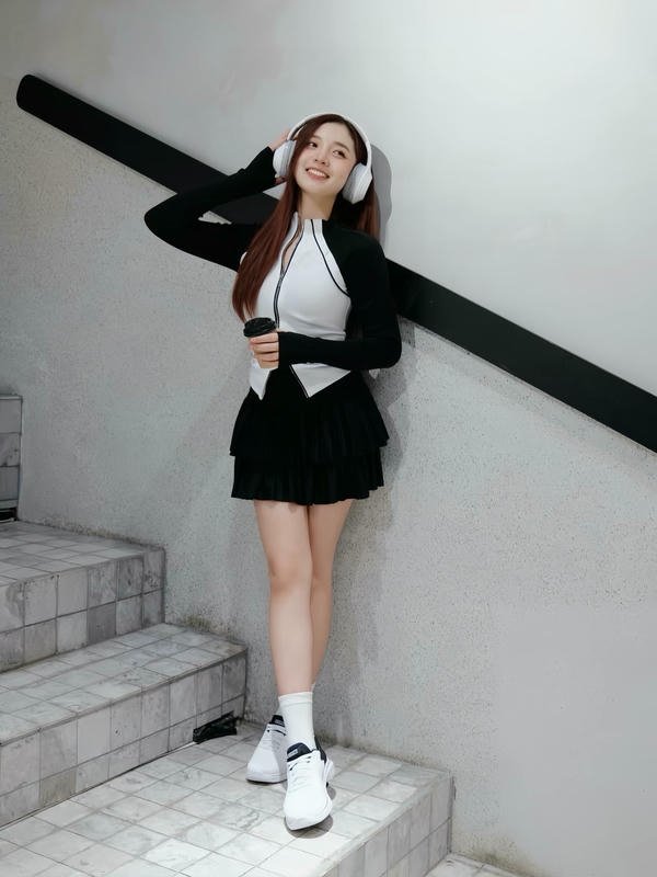 mc phương thảo sexy (12)