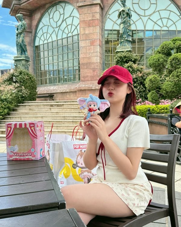 mc phương thảo sexy (2)