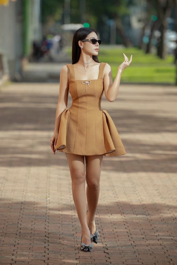 nam thư sexy (1)