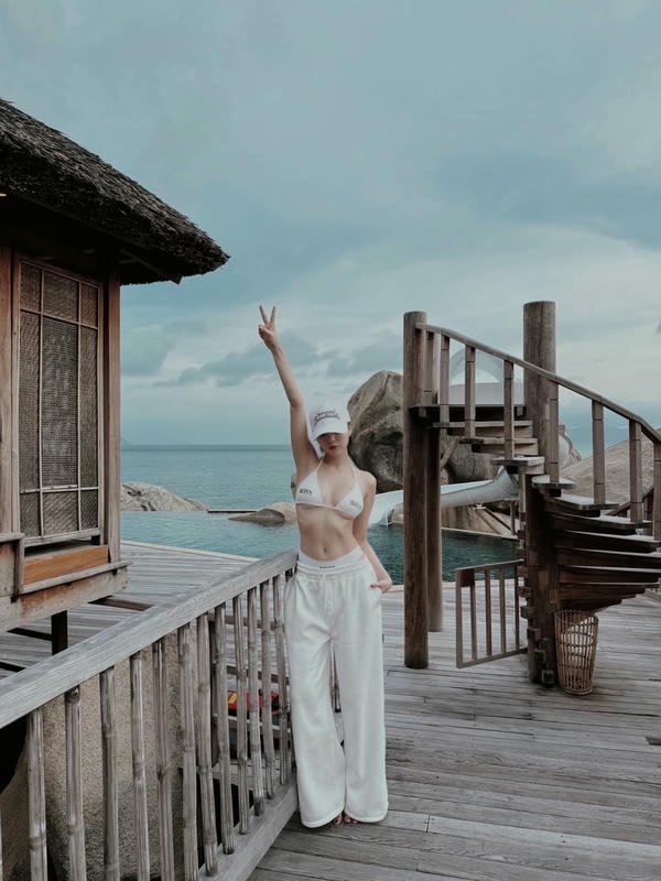 ngọc trinh sexy (6)