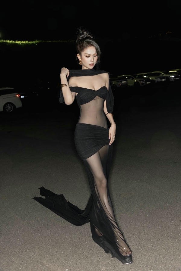 ngọc trinh sexy (8)
