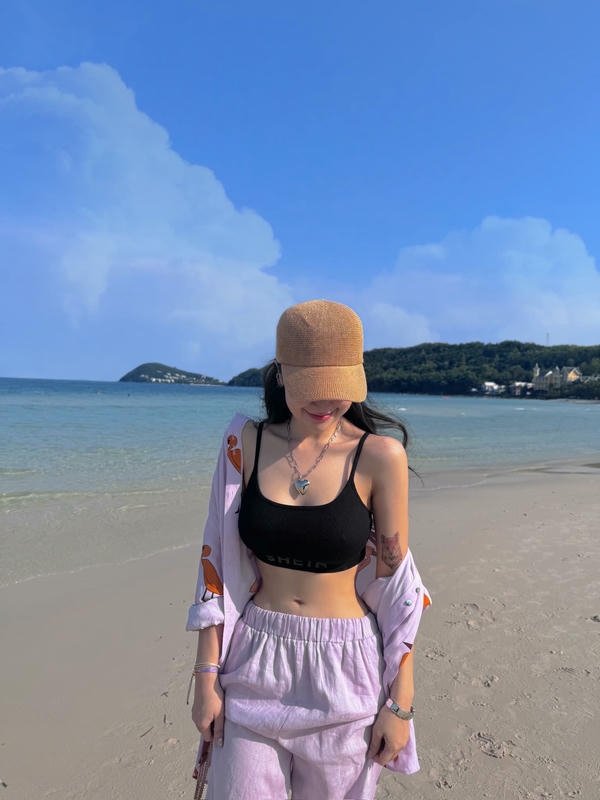 quyên qui sexy (1)