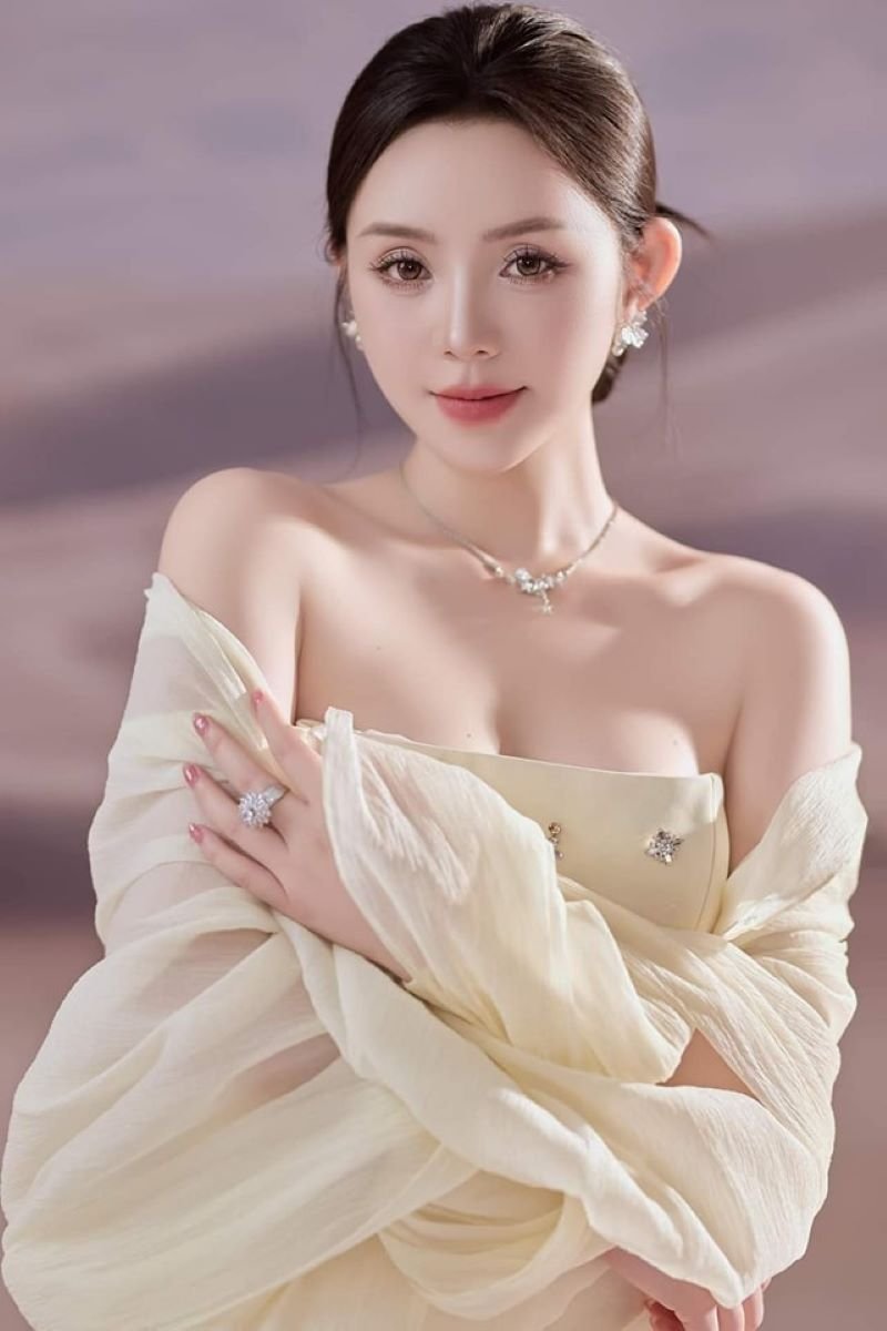 Quỳnh Kool sexy 4