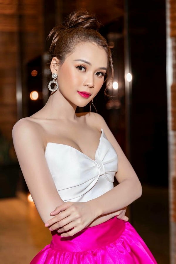 sam sexy (1)