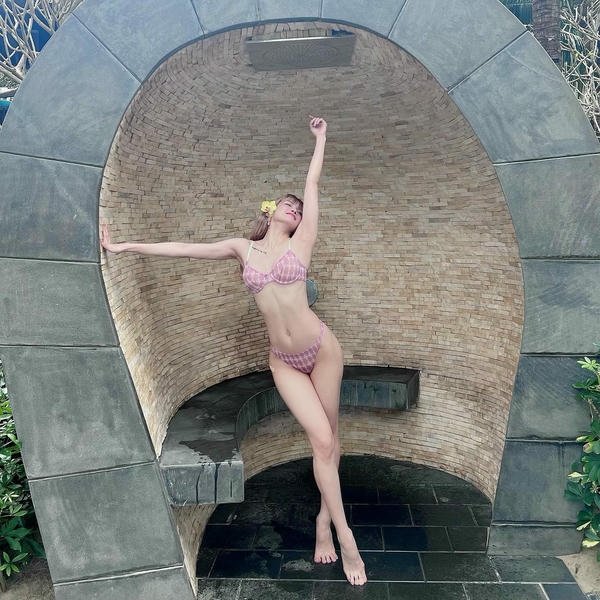 thiều bảo trâm bikini (12)