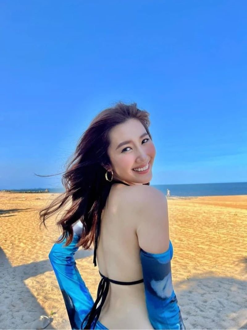 Thuý Ngân sexy 6