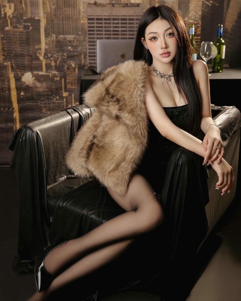 trần hà linh sexy (14)