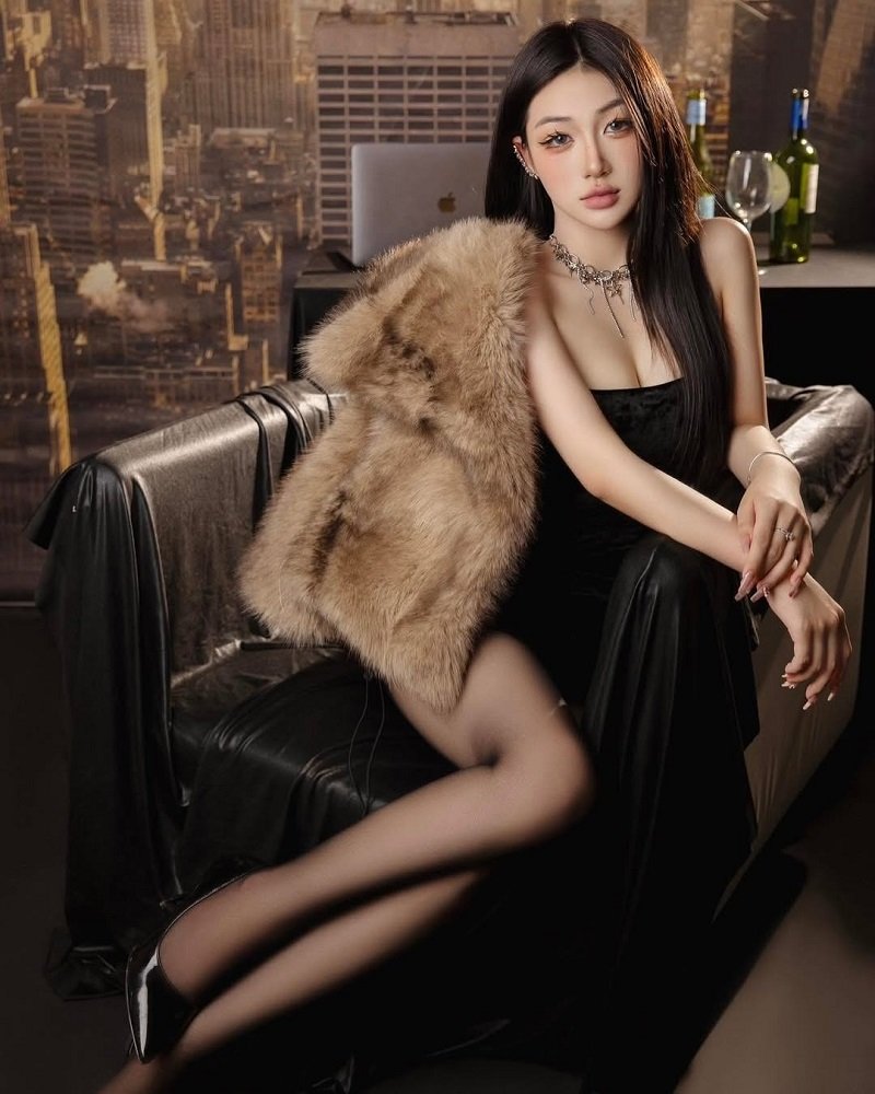 trần hà linh sexy (16)