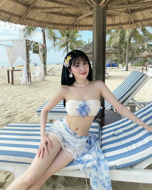 vũ thị khánh huyền bikini (7)