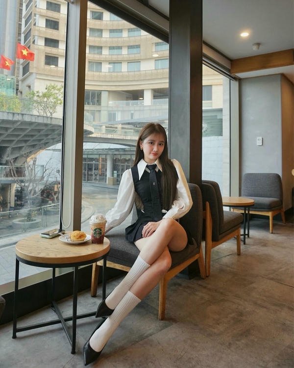 vũ thị khánh huyền sexy (16)