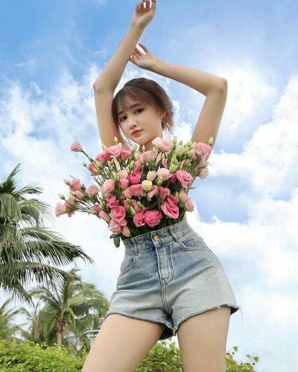 vũ thị khánh huyền sexy (7)