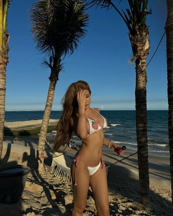 xuân ca bikini (2)