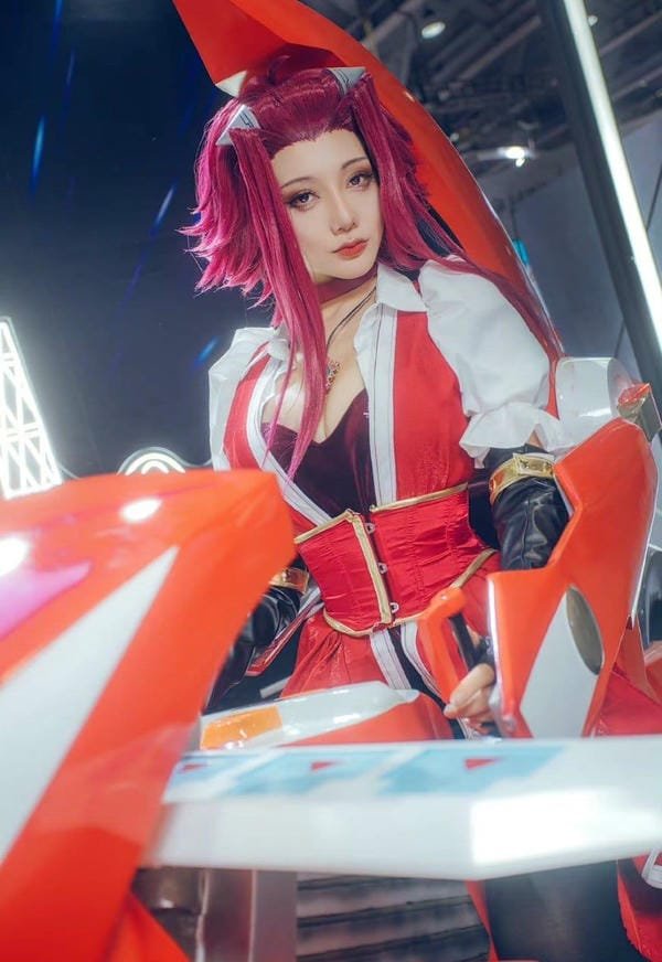 akiza cosplay 2